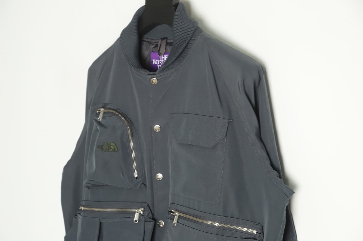 THE NORTH FACE 紫色标签多口袋功能性复古工作夹克 TSK1 THE NORTH FACE 紫色标签多口袋功能性复古工作夹克 TSK1
