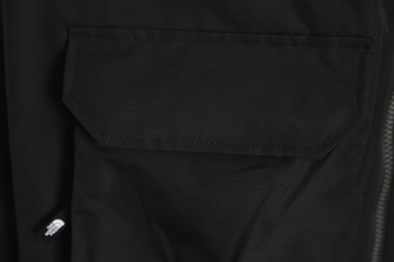 The North Face 纯色运动飞行员夹克 TSK1 The North Face 纯色运动飞行员夹克 TSK1