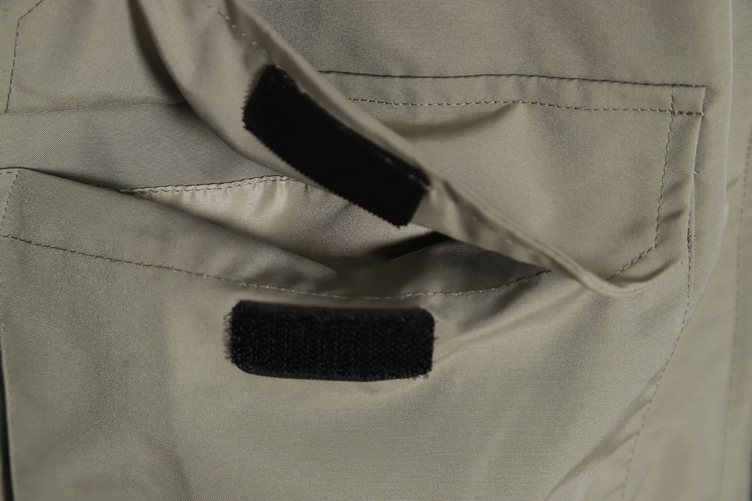 The North Face 纯色运动飞行员夹克 The North Face 纯色运动飞行员夹克