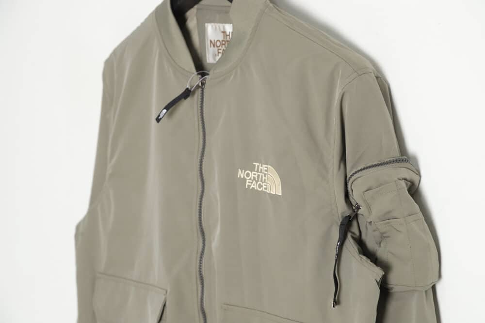 The North Face 纯色运动飞行员夹克