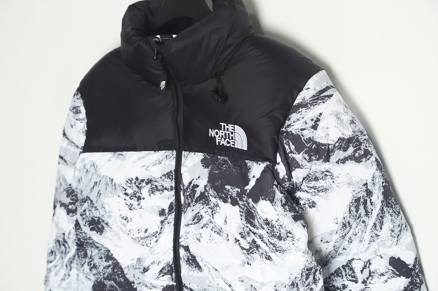 The North Face 1996 Snow Mountain 3.0 户外羽绒服 The North Face 1996 Snow Mountain 3.0 户外羽绒服