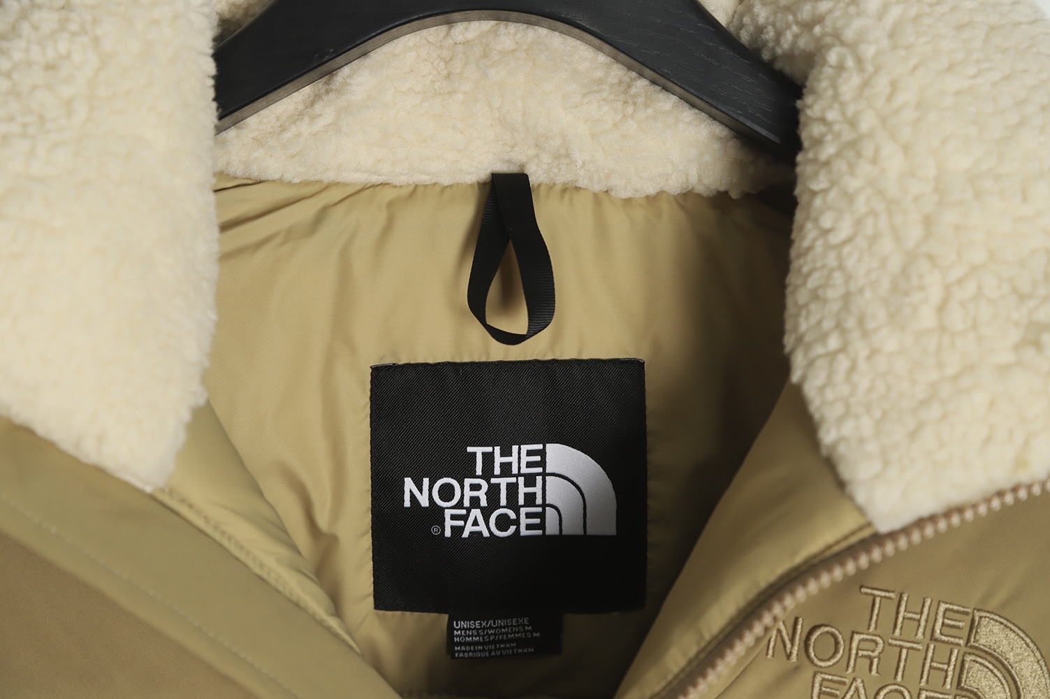 THE NORTH FACE TNF 北羊羔绒羽绒服 THE NORTH FACE TNF 北羊羔绒羽绒服