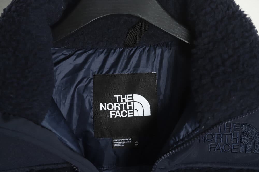 THE NORTH FACE TNF 北羊羔绒羽绒服 TSK3