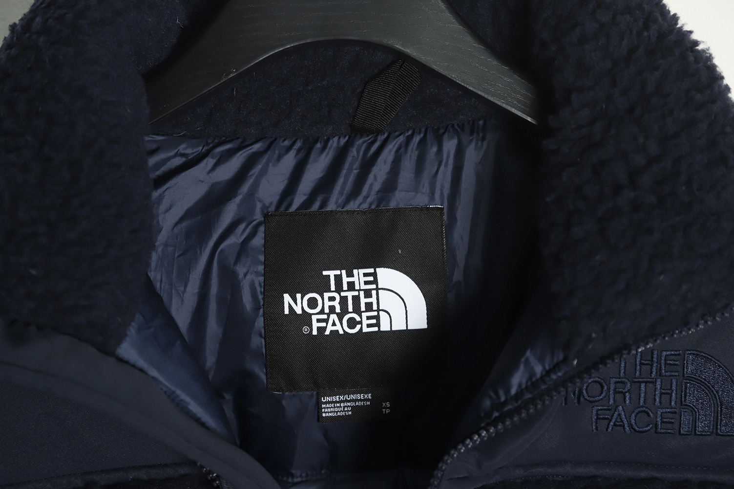 THE NORTH FACE TNF 北羊羔绒羽绒服 TSK3 THE NORTH FACE TNF 北羊羔绒羽绒服 TSK3