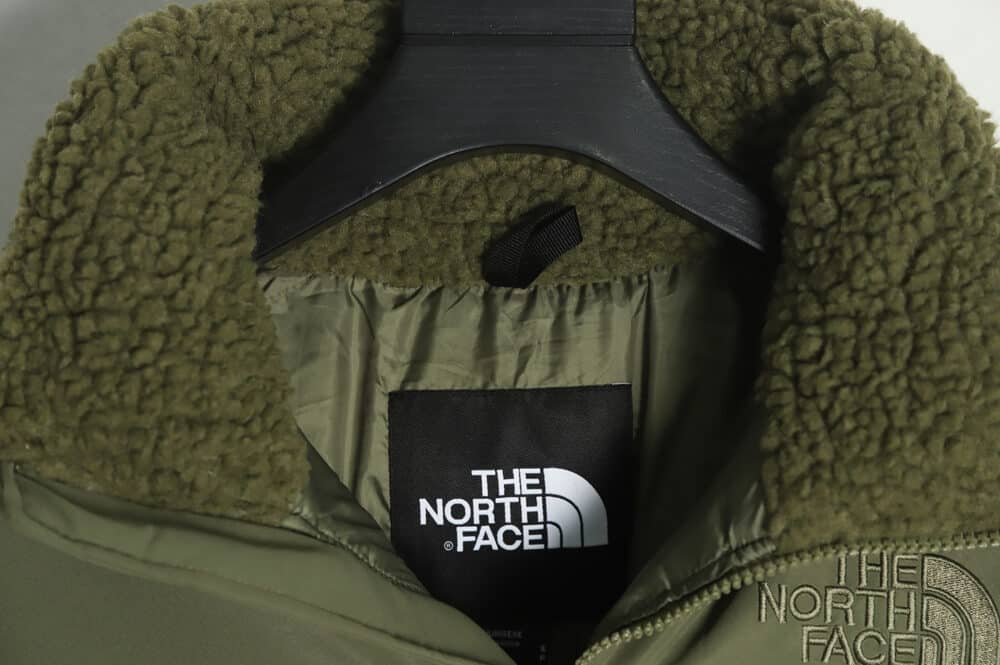 THE NORTH FACE TNF 北羊羔绒羽绒服 TSK2