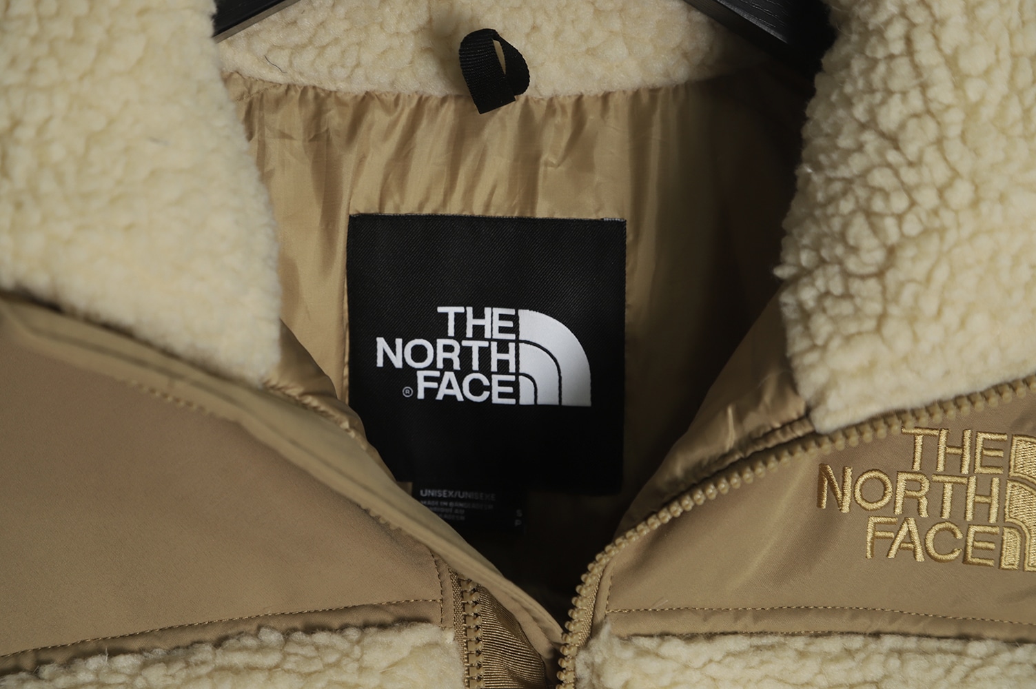 THE NORTH FACE TNF 北羊羔绒羽绒服 TSK1 THE NORTH FACE TNF 北羊羔绒羽绒服 TSK1