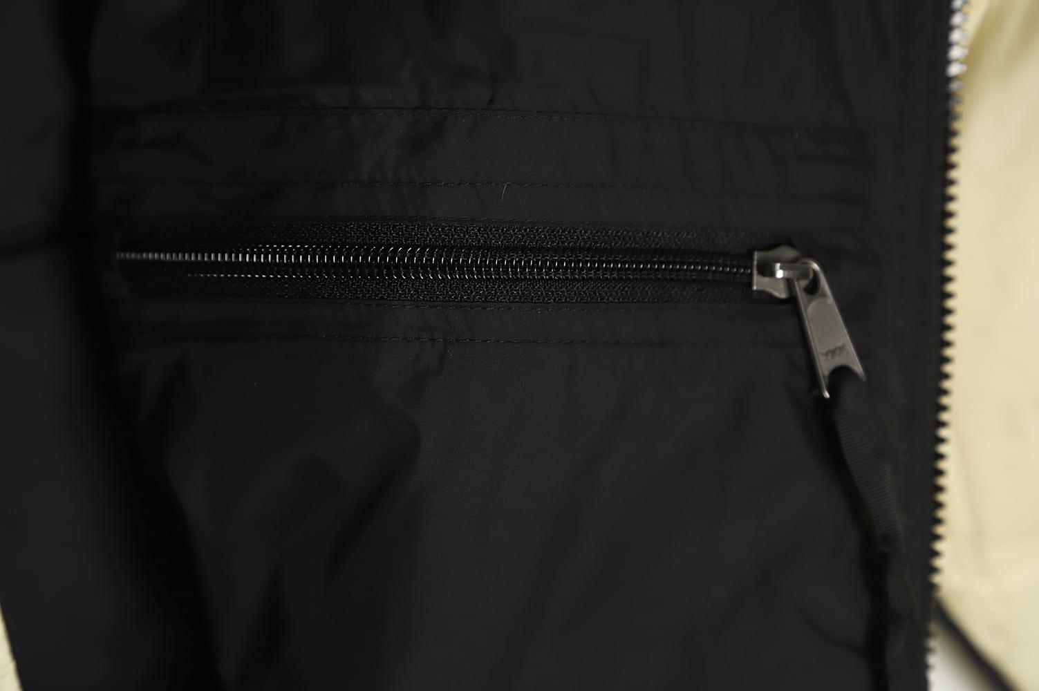 The North Face X kaws22S LHOTSE 格子长款羽绒服 The North Face X kaws22S LHOTSE 格子长款羽绒服
