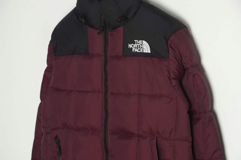 The North Face X kaws22S LHOTSE 格纹长款羽绒服 TSK1