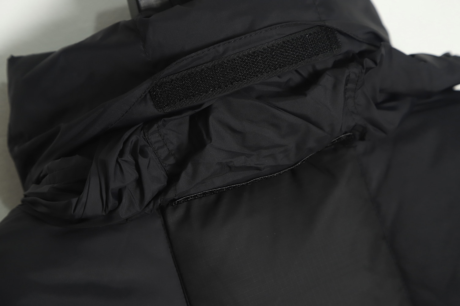 The North Face X kaws22S LHOTSE 格子长款羽绒服 TSK2 The North Face X kaws22S LHOTSE 格子长款羽绒服 TSK2