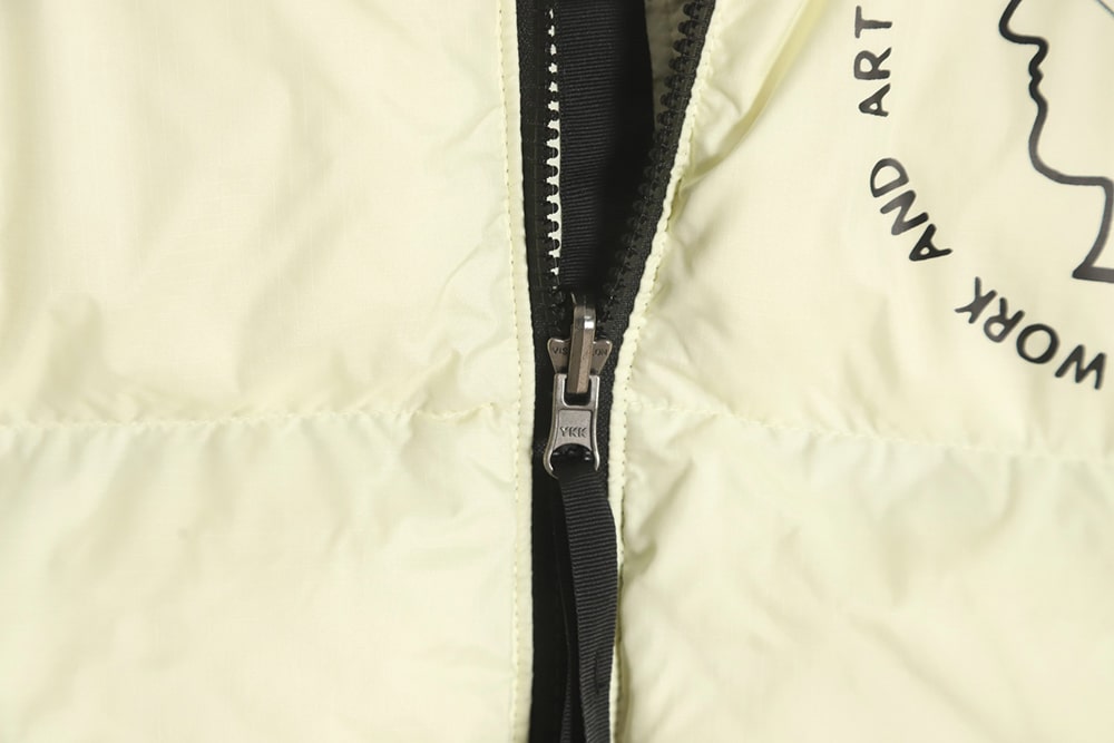 THE NORTH FACE x Brain Dead MountainJacket 联名脑死亡羽绒服