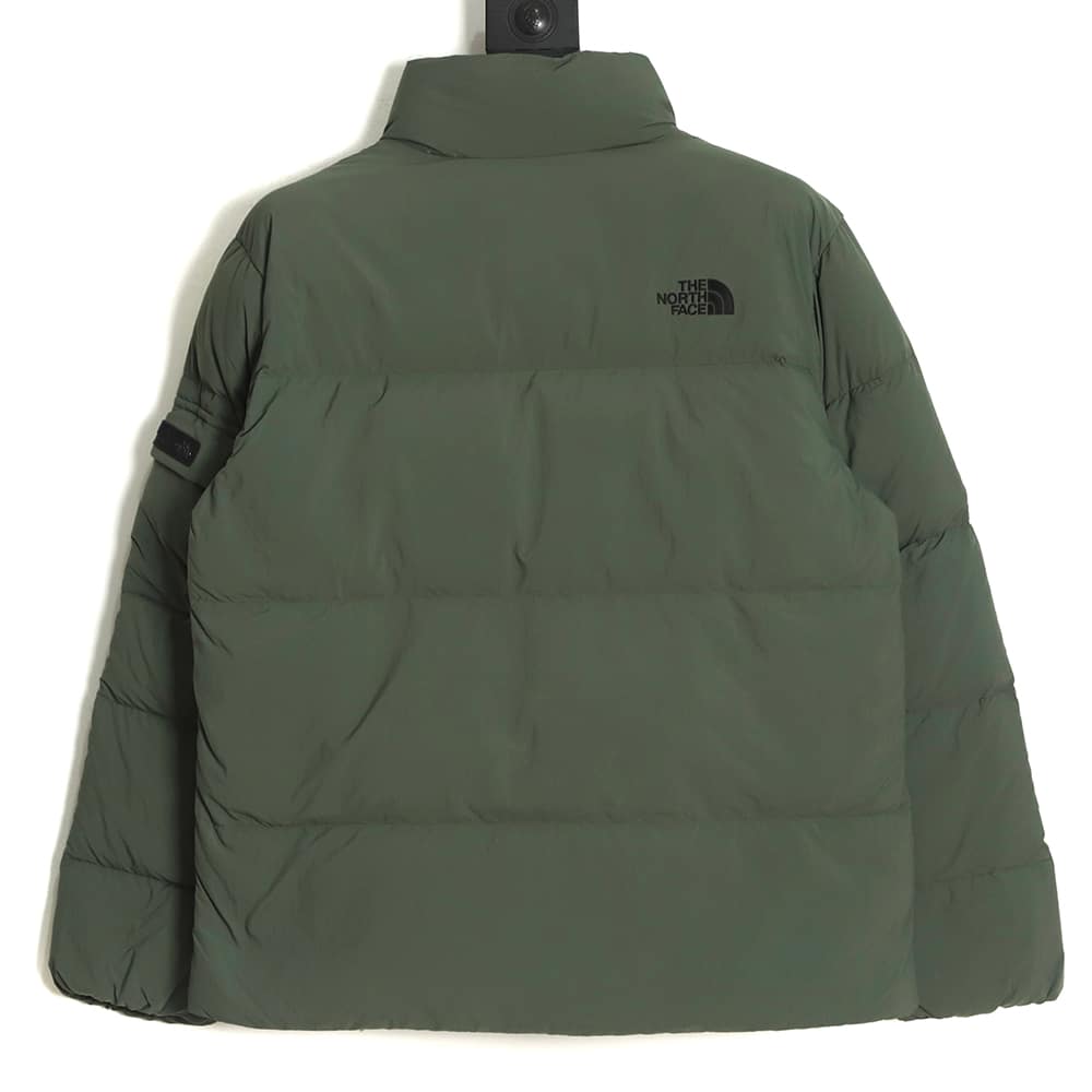 The North Face 22FW 黑标臂袋羽绒服