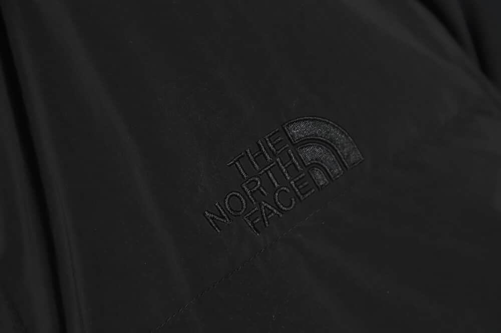 The North Face 22FW 黑标臂袋羽绒服 TSK2
