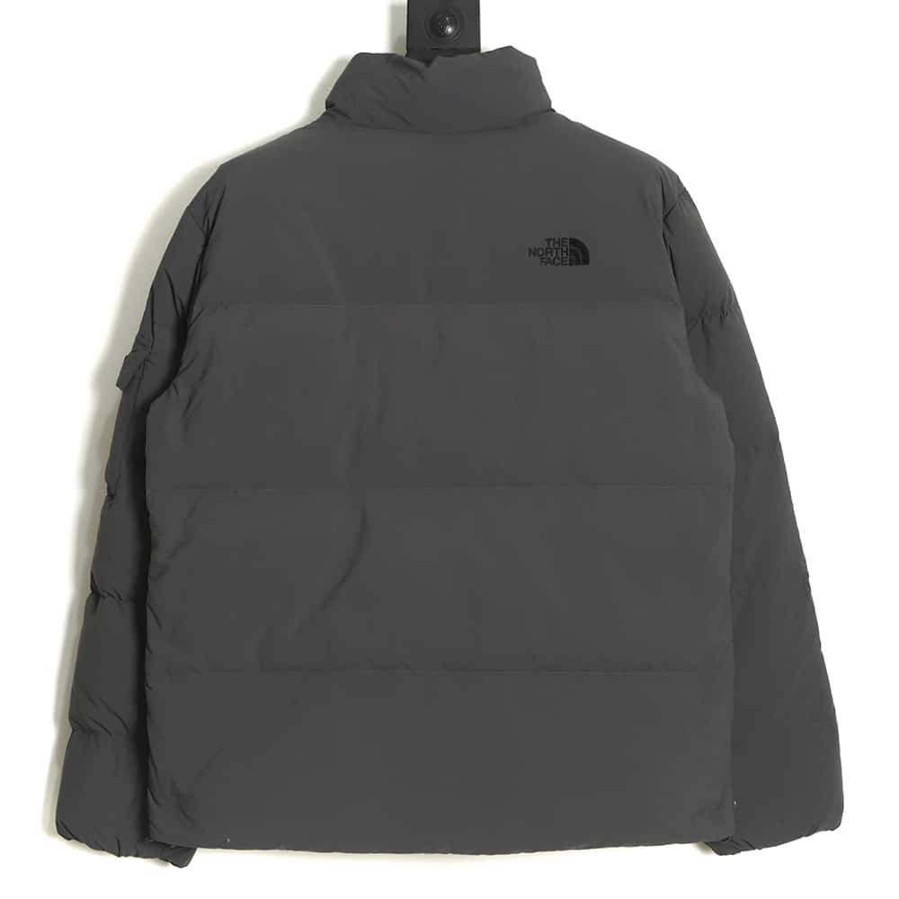 The North Face 22FW 黑标臂袋羽绒服 TSK1