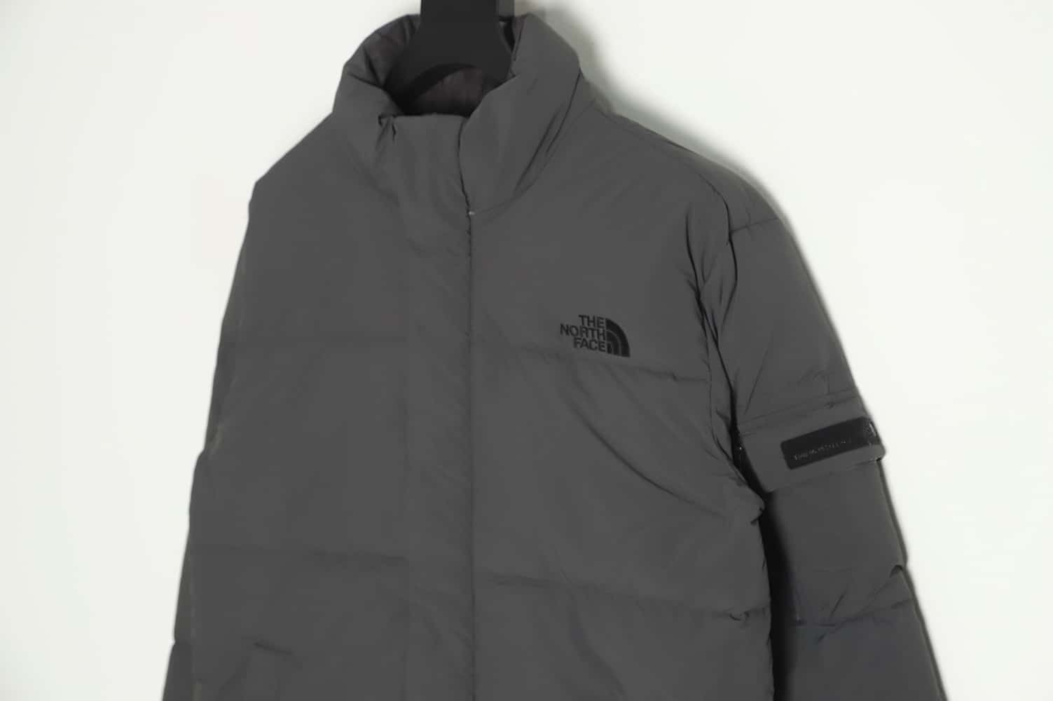 The North Face 22FW 黑标臂袋羽绒服 TSK1 The North Face 22FW 黑标臂袋羽绒服 TSK1