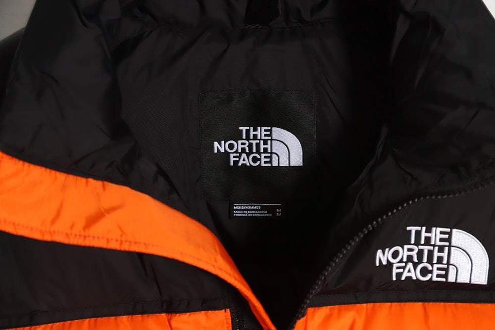 The North Face 1996 Nuptse 经典羽绒服