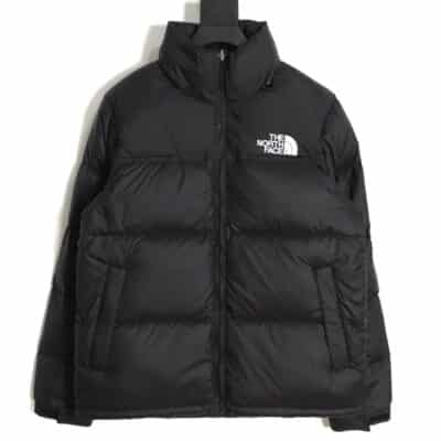 The North Face 1996 Nuptse 经典羽绒服