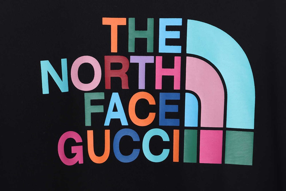 Gucci联名North Face多彩印花短袖TSK1