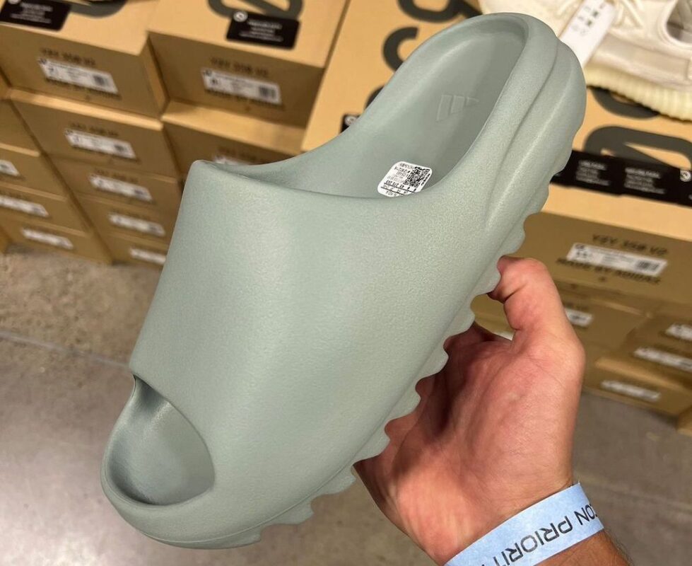阿迪, 运动鞋, Yeezy Slide, Ye, adidas Yeezy Slides, adidas Yeezy Slide - 2024年将发布阿迪达斯Yeezy Slide "Salt"