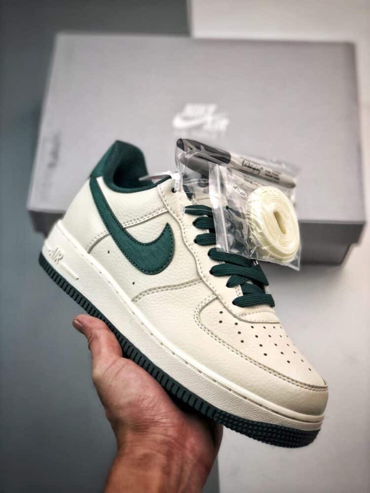 Air Force 1 '07 Low 米深绿 高帮鞋 货号:PO3699-807 运动鞋, KD, Air Force 1 - Air Force 1 '07 Low 米深绿 高帮鞋 货号:PO3699-807