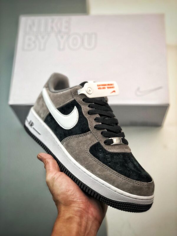 运动鞋, CW2288-111, Air Force 1 Low, Air Force 1 - Air Force 1 Low "By You" 高帮麂皮运动鞋 灰黑色 货号：CW2288-111
