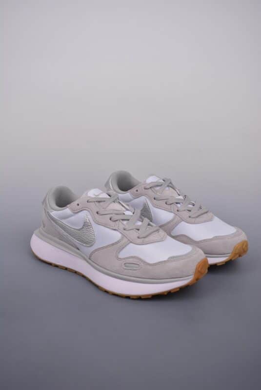 运动鞋, 跑步鞋, Nike, KD - Nike Waffle Phoenix Waffl SACAI 复古运动休闲跑步鞋 高帮 白色 货号：FD2196 200MK