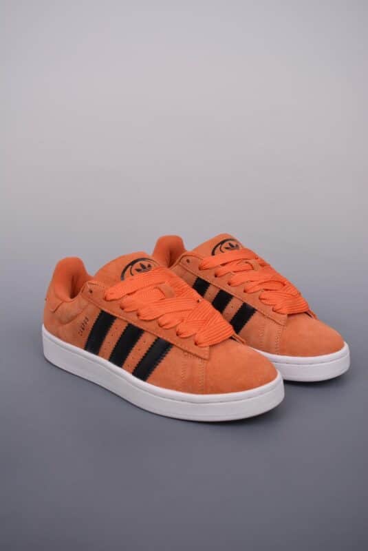阿迪, 运动鞋, 板鞋, 服装, 休闲板鞋, adidas - Adidas 阿迪达斯 Campus 00S 公司级版本 经典白搭情侣板鞋 鞋帮高度未提及 货号：ID7037MZ