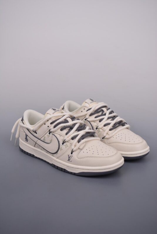 解构, SB Dunk Low, Nike SB Dunk Low, Nike, Dunk Low, Dunk - 商品标题：Nike SB Dunk Low 暴力熊 LV联名 抽绳鞋带 原装头层材料 大厂纯原品质电绣工艺 皮料细节完美 官方货号: FC1688 136J