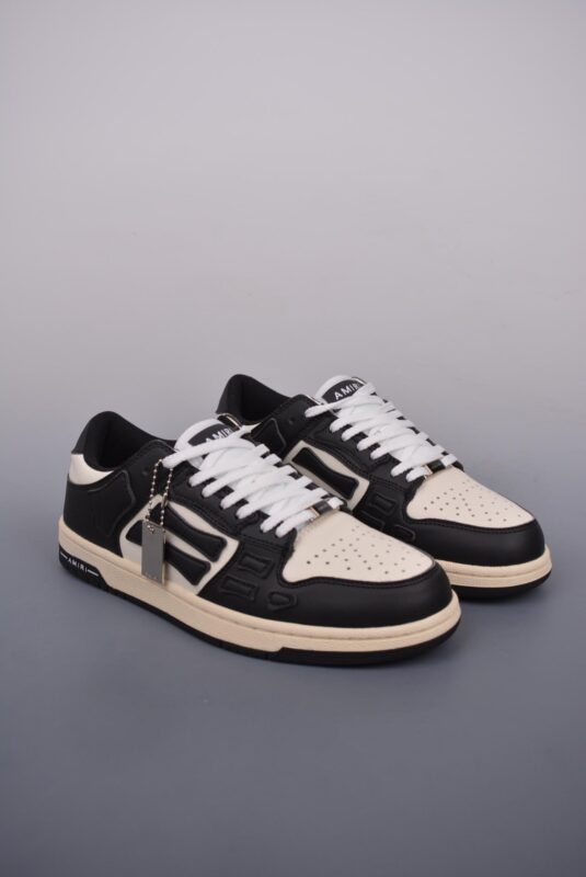 运动鞋, Sneakers, KD - 品牌：AMIRI 
系列：Skeleton High 
鞋子类型：Skel top Sneakers 
颜色：无 
货号：无 
尺码：36 37 38 39 40 41 42 43 44 45