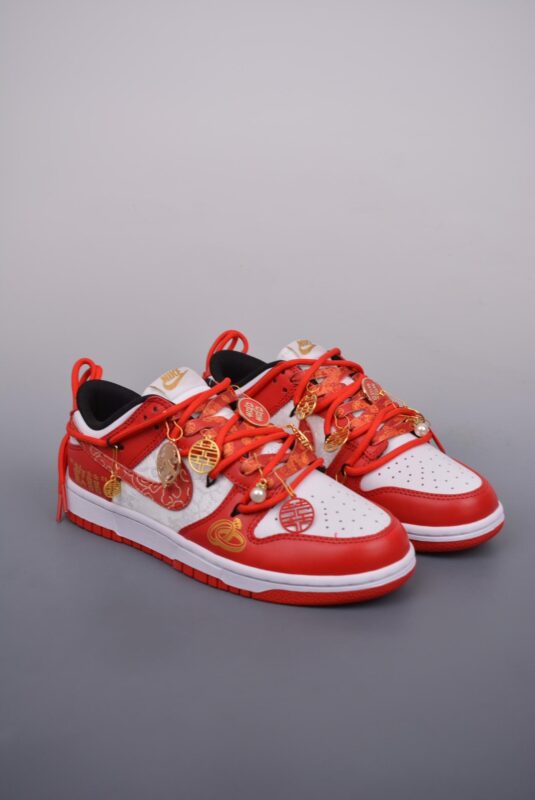 SB Dunk Low, Nike SB Dunk Low, Nike, Dunk Low, Dunk - Nike SB Dunk Low 百年好合 吉结良缘 货号: FD9762 061J
