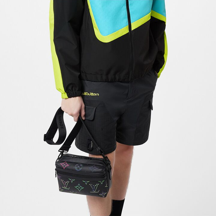 LOUIS VUITTON Comet Messenger PM可拆卸可调节肩带多色渐变老花 牛皮皮革 单肩斜挎包 小号 男款 黑色