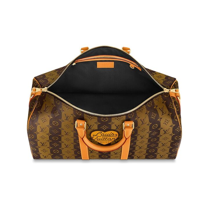 LOUIS VUITTON x NIGO 联名款 keepall 50 Monogram Stripes 经典老花爱心标识 涂层帆布 旅行袋单肩斜挎手提包 男女同款 棕色