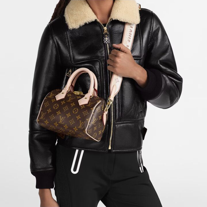 LOUIS VUITTON SpeedyBandoulière 20 经典老花刺绣Logo可调节可拆卸肩带 涂层帆布拼牛皮饰边 单肩斜挎手提包 女款 棕色