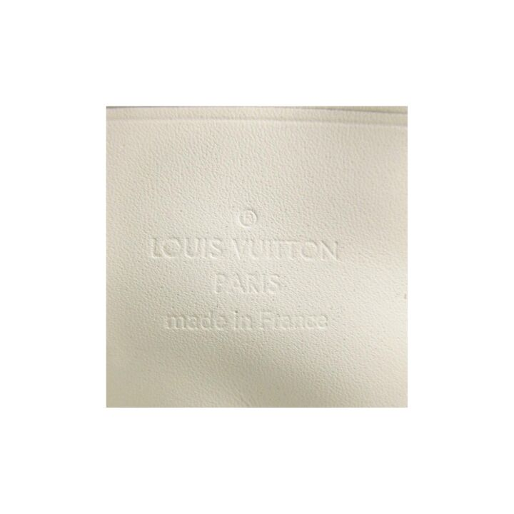 LOUIS VUITTON 路易威登V  POTTECHE VOLGA伏尔加手拿包 小号 手提包 白色