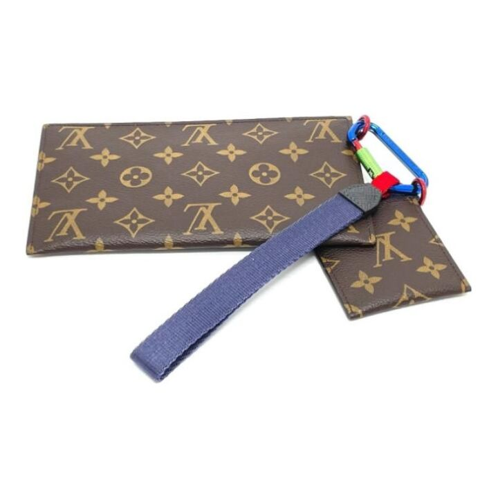 LOUIS VUITTON 丝绸系列 老花帆布 配零钱包 登山扣 手拿包 迷你 男款 深色