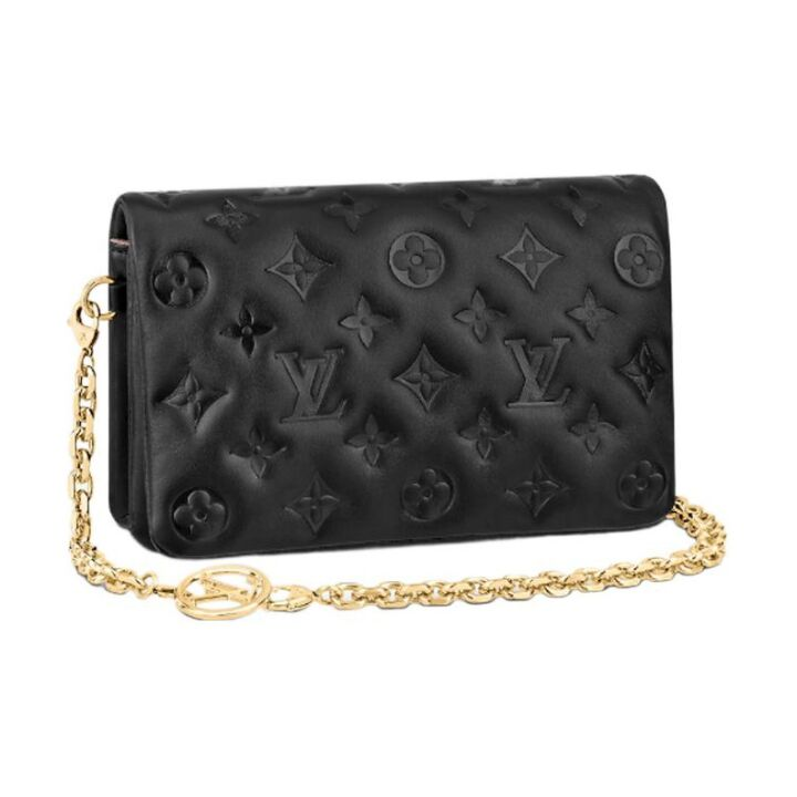 LOUIS VUITTON Pochette Coussin 字母压印图案翻盖闭合链条 羊皮革 斜挎单肩包 女款 黑色