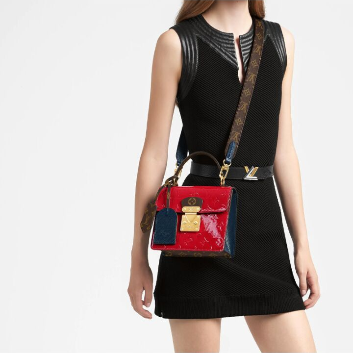LOUIS VUITTON Spring Street系列 时尚潮流金扣压花图案 漆面牛皮涂层帆布拼皮革饰边 手提单肩斜挎包 女款 红色
