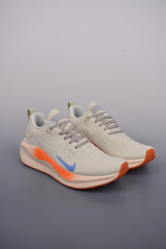 运动鞋, Nike, KD - NIKE Zoom X Invincible Run Fk 3
马拉松机能风格运动鞋
货号: DR2670 007DX