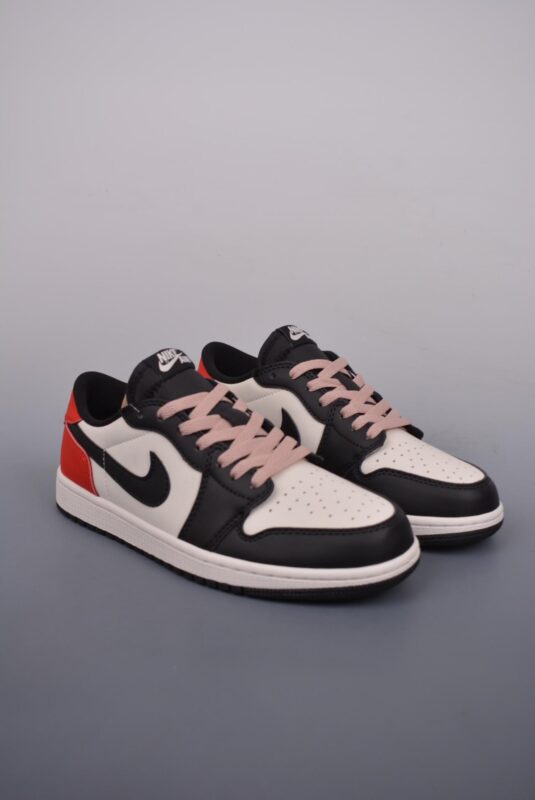 板鞋, 休闲板鞋, Jordan, Air Jordan 1 Low, Air Jordan 1, Air Jordan - Air Jordan 1 Low 黑米红脚趾 鞋子类型：休闲板鞋 颜色：黑 米红 货号：HF8828 100B