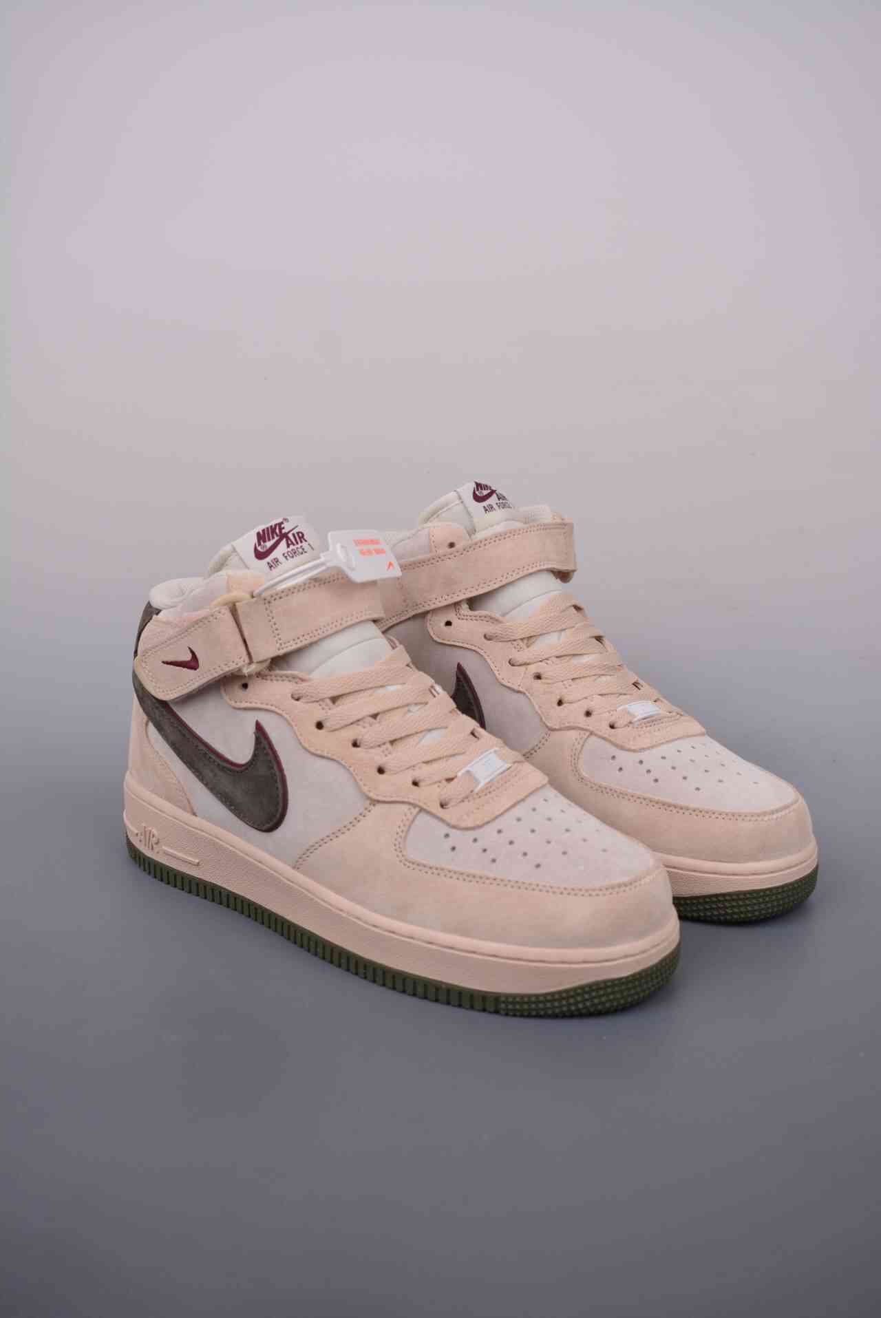 Nike Air Force 1 MID 麂皮海贼王联名